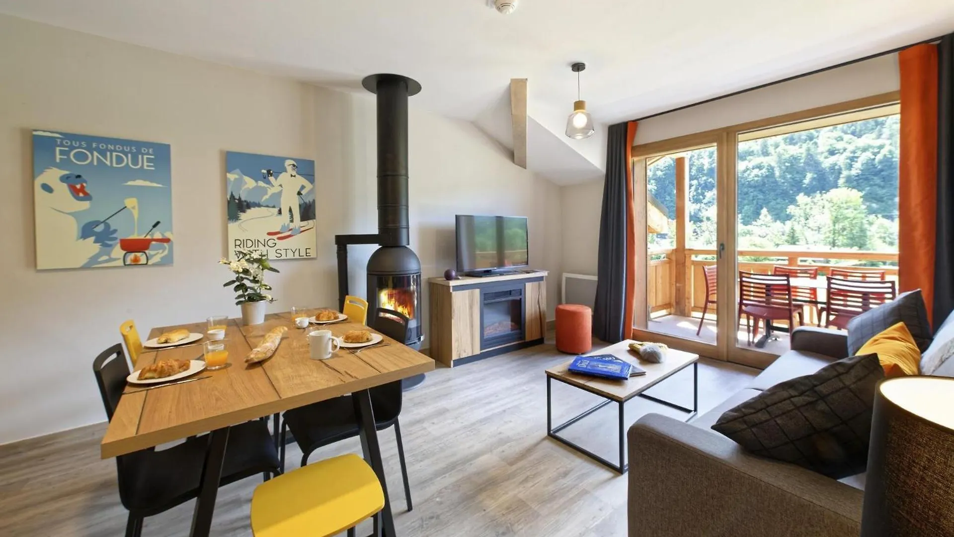 3 Pieces 6 Pers Confort Samoens 0*,  France